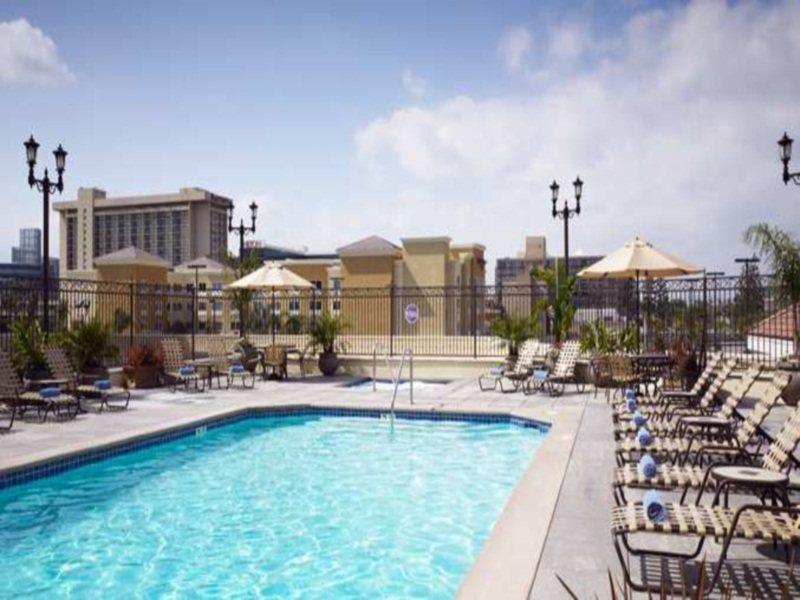 Doubletree Suites By Hilton Anaheim Resort/Convention Center Bagian luar foto